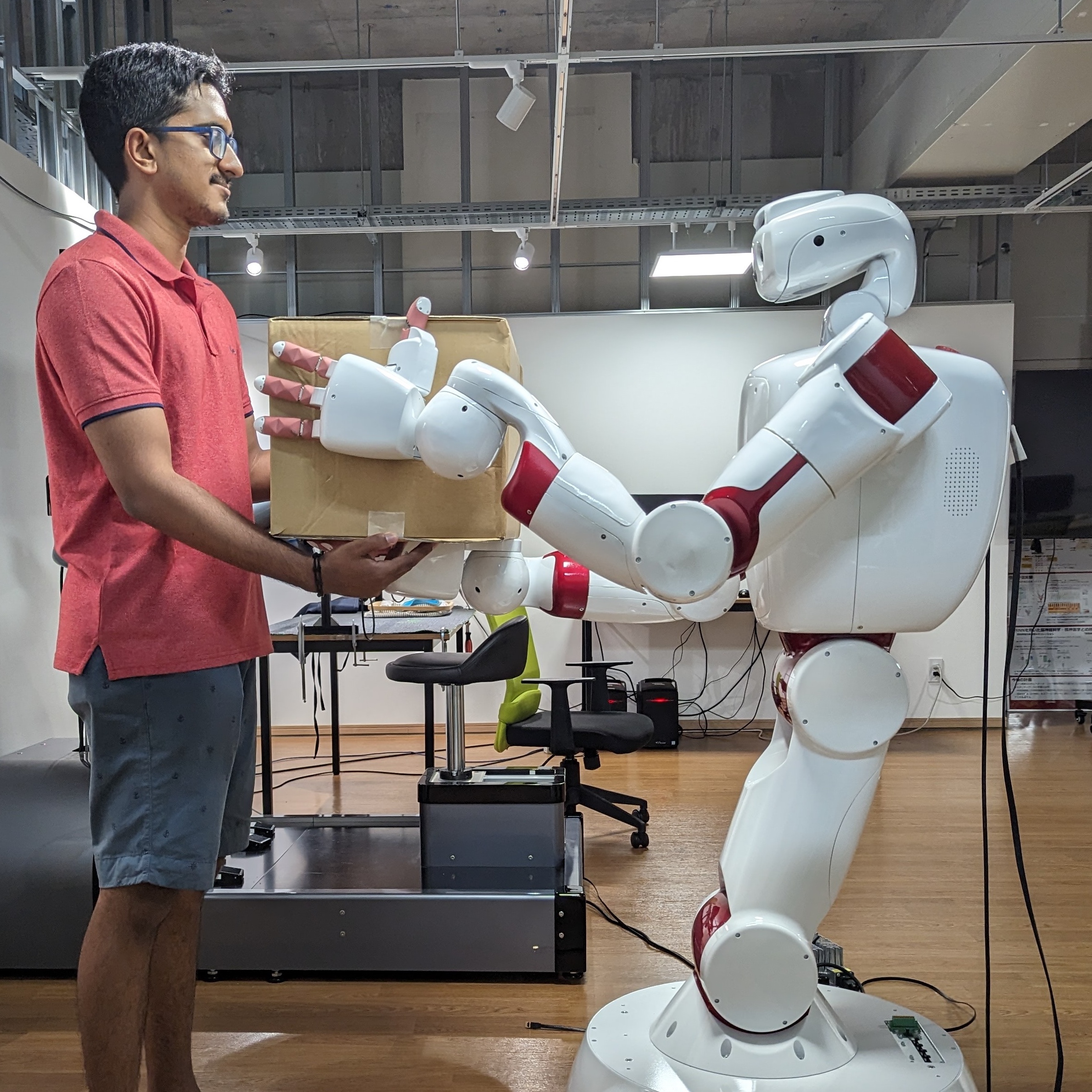 Human-to-Robot Handover (ICRA 2024)